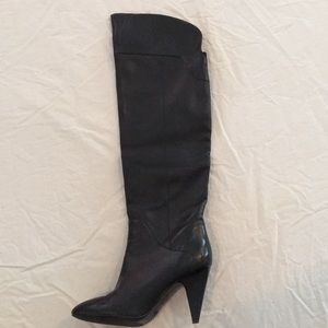 Guess OTK leather boots